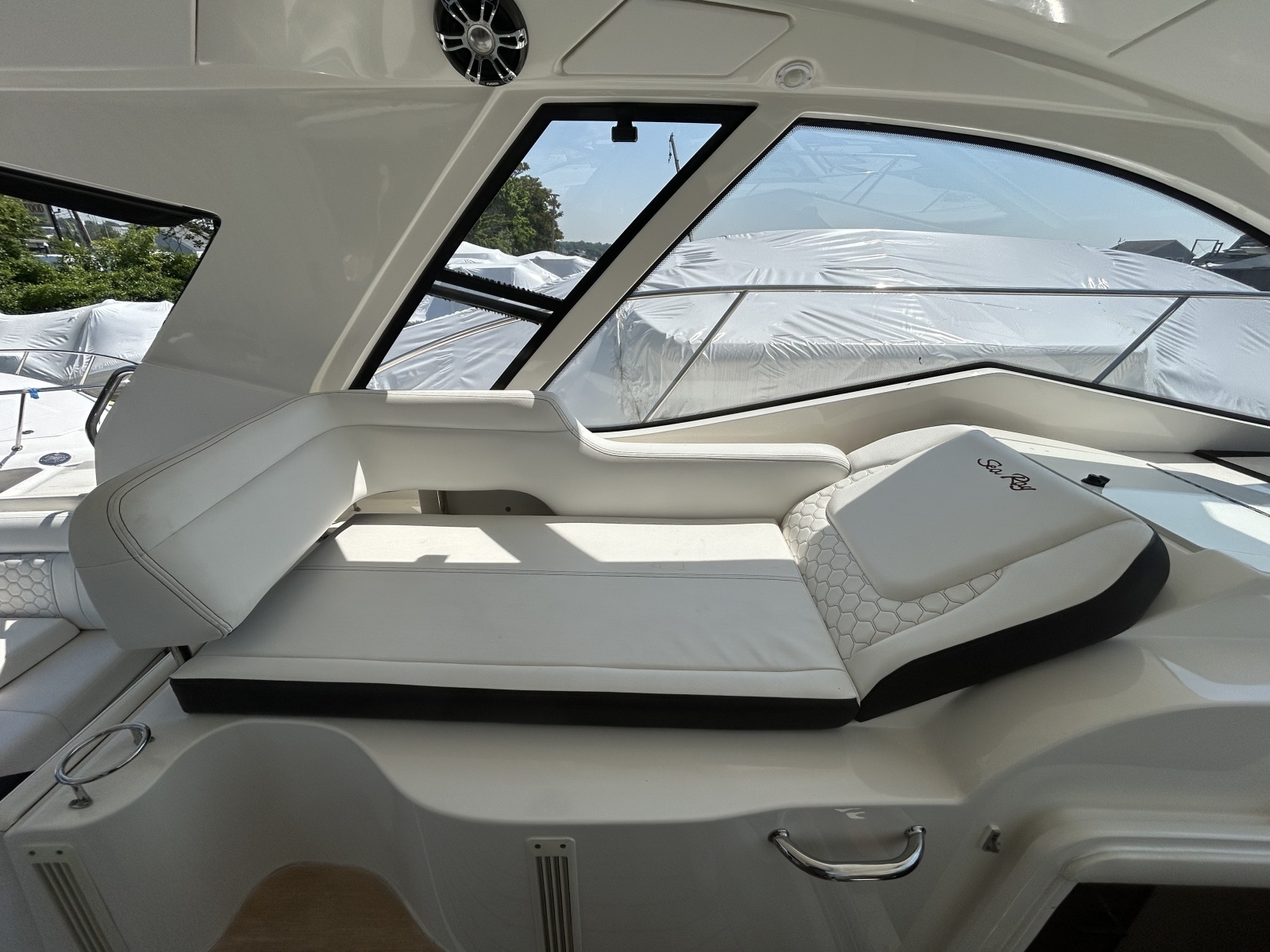 2019 Sea Ray 