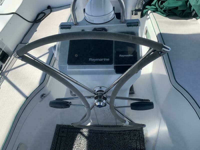 2004 Beneteau Oceanis 393