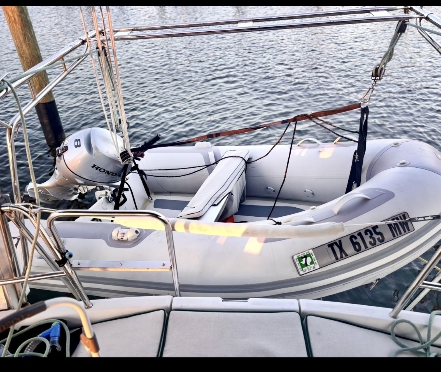 2004 Beneteau Oceanis 393