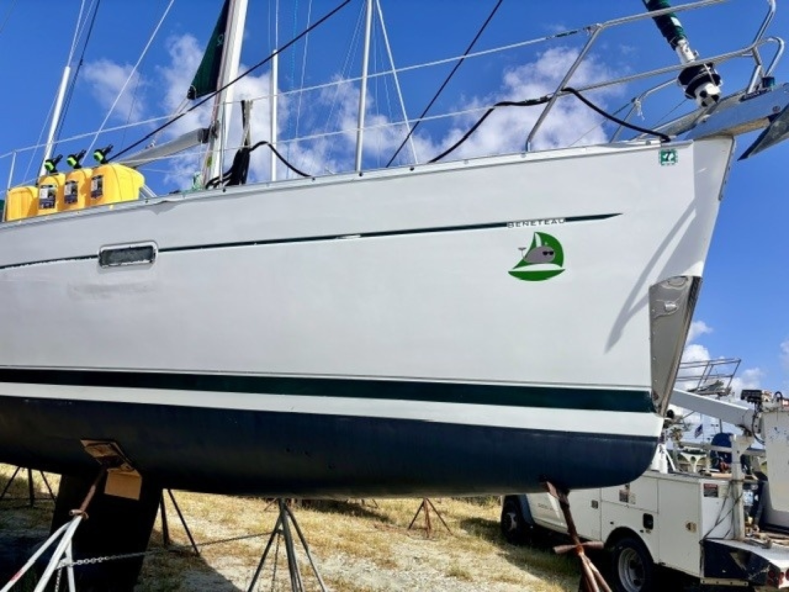 2004 Beneteau Oceanis 393