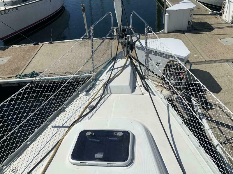 2004 Beneteau Oceanis 393