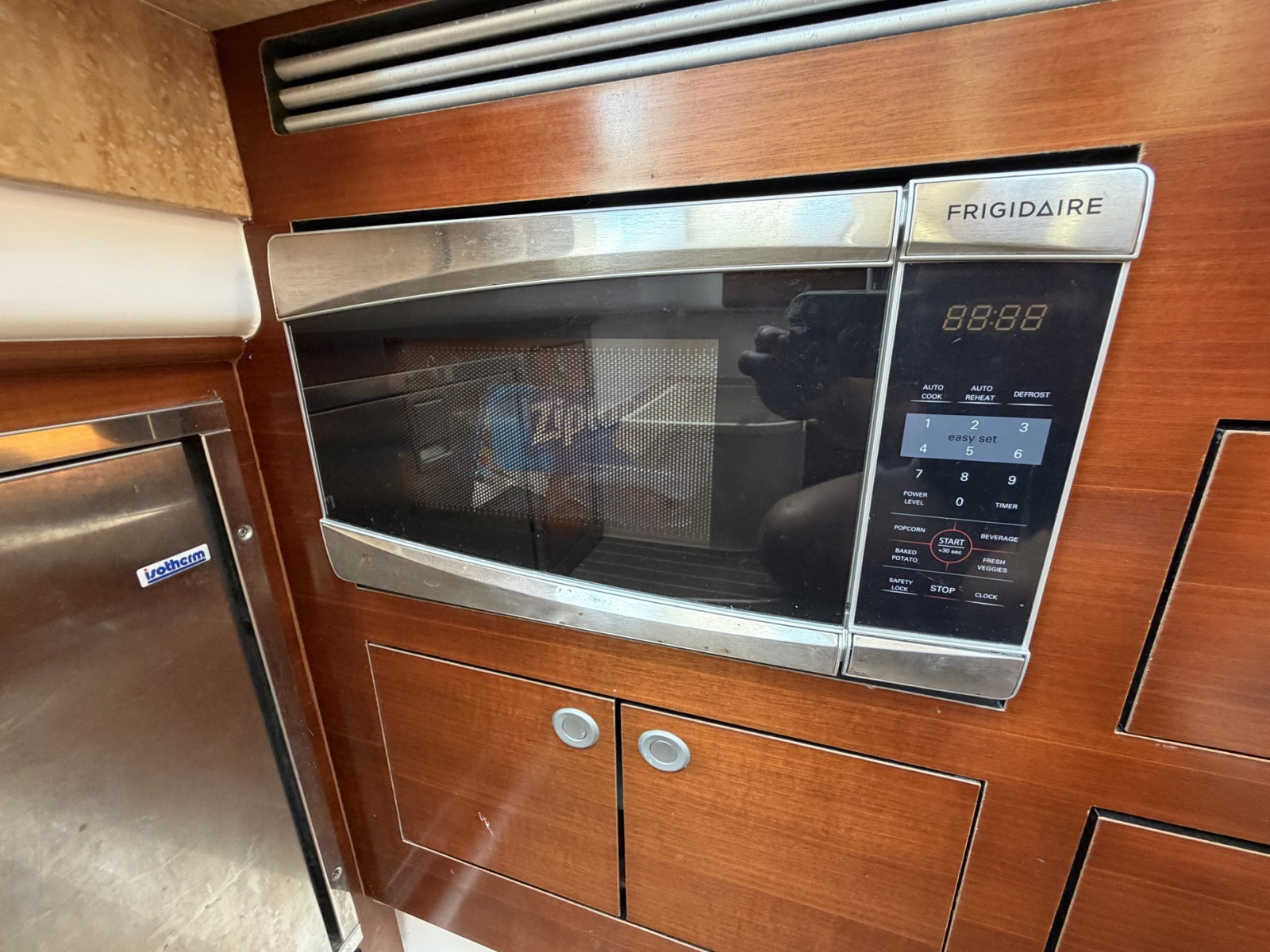 2016 Edgewater 368 CC