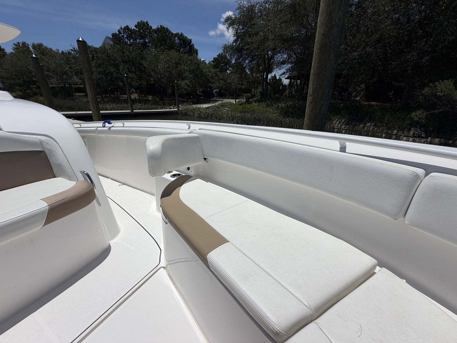 2016 Edgewater 368 CC