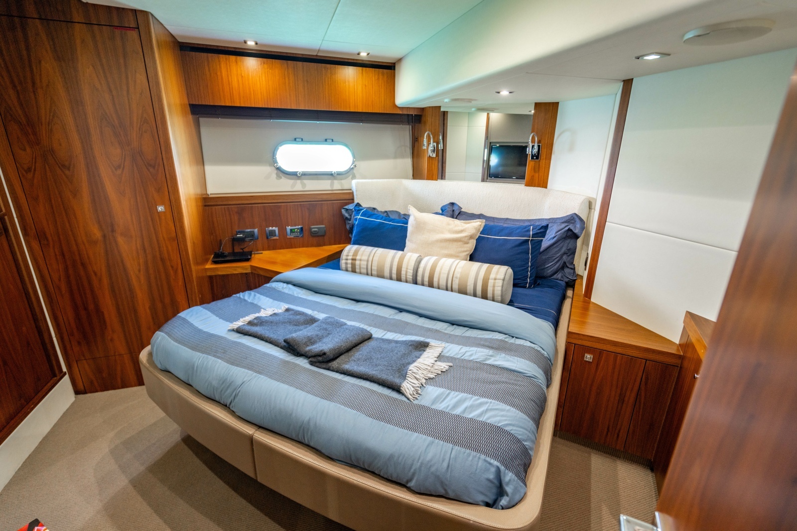 2014 Sunseeker Manhattan 73
