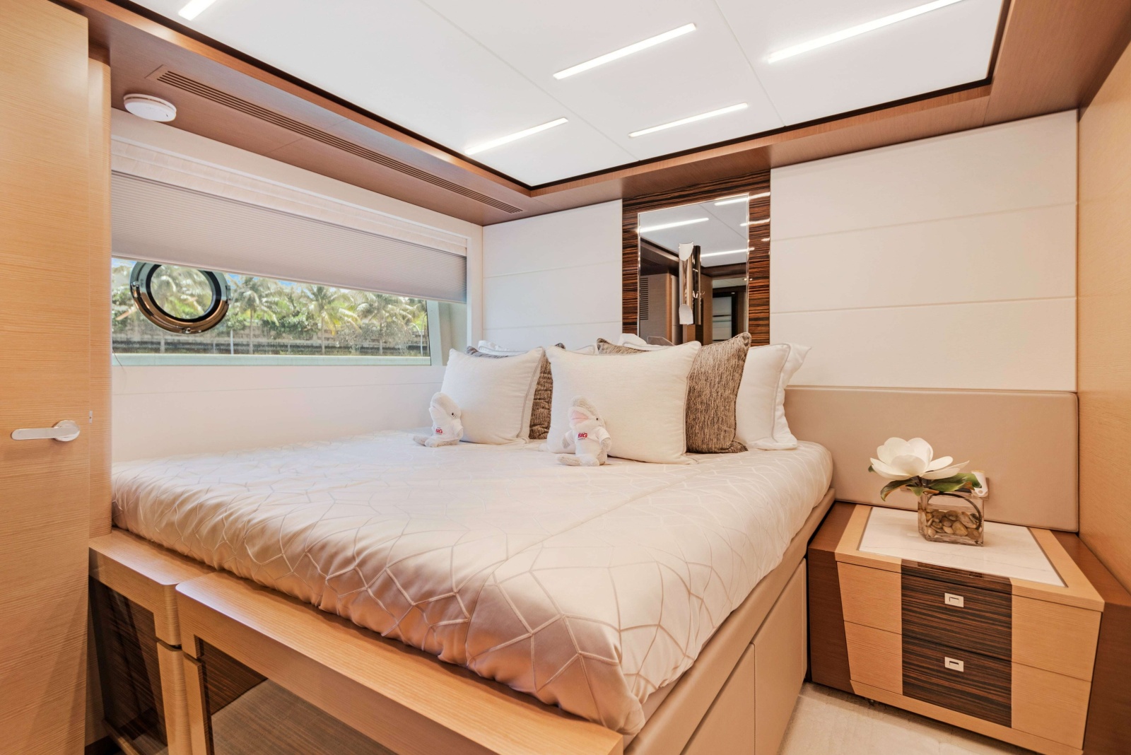 2024 Ocean Alexander 27R
