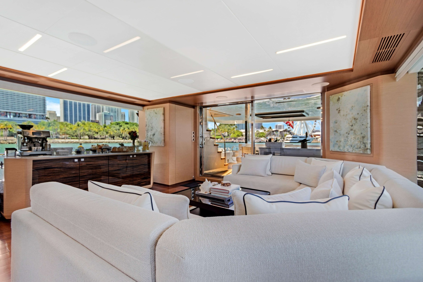 2024 Ocean Alexander 27R
