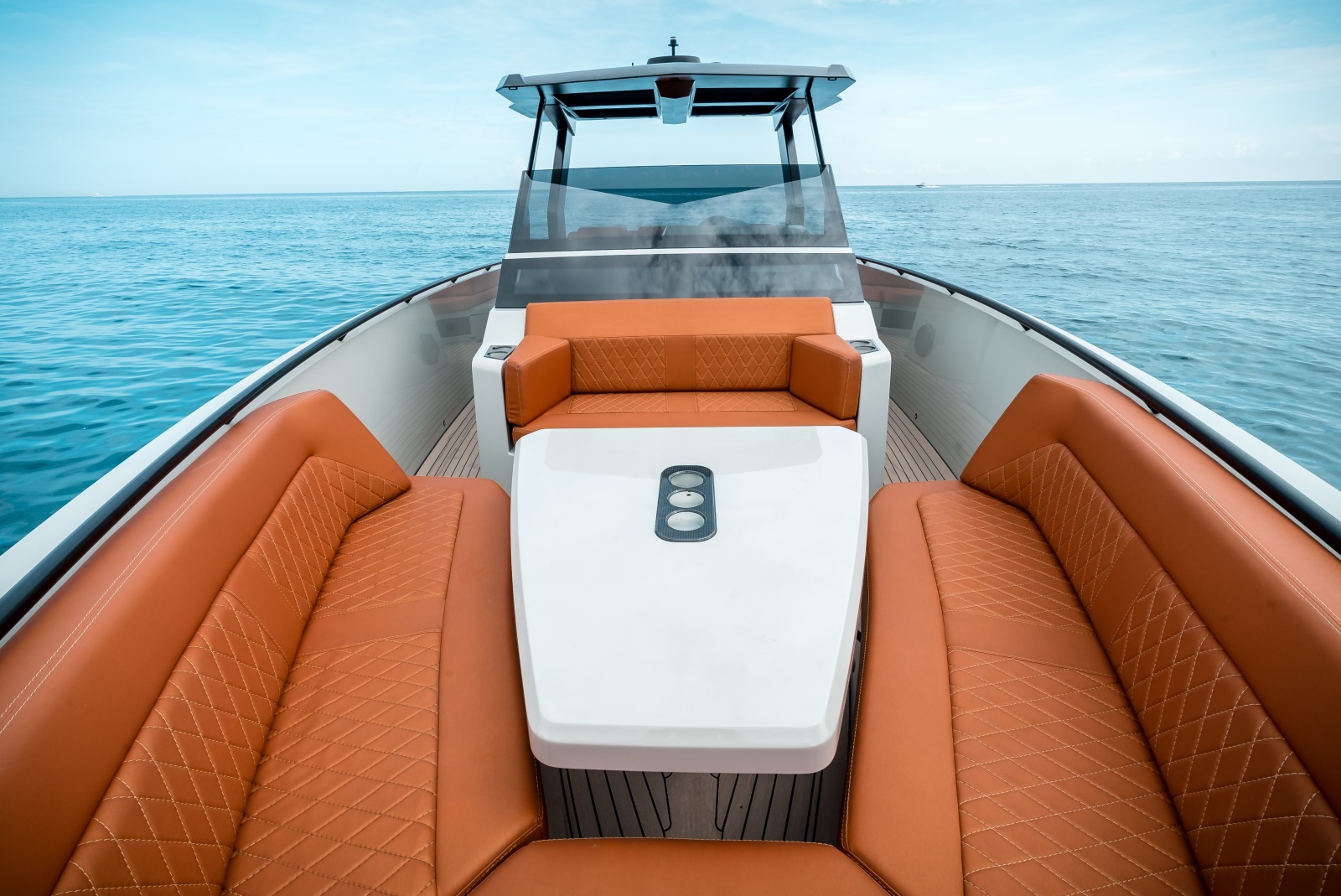 2024 Vanquish Yachts 40