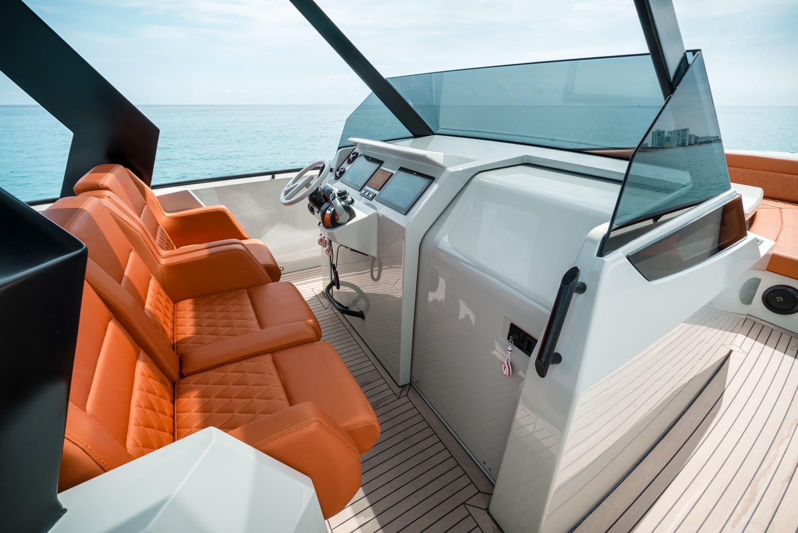 2024 Vanquish Yachts 40
