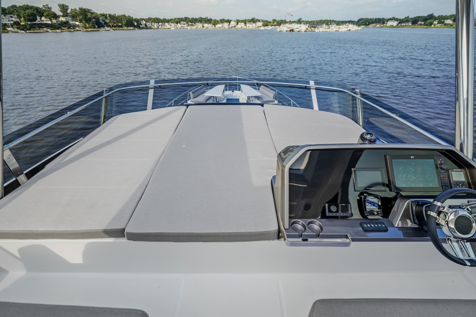 2024 Galeon 640