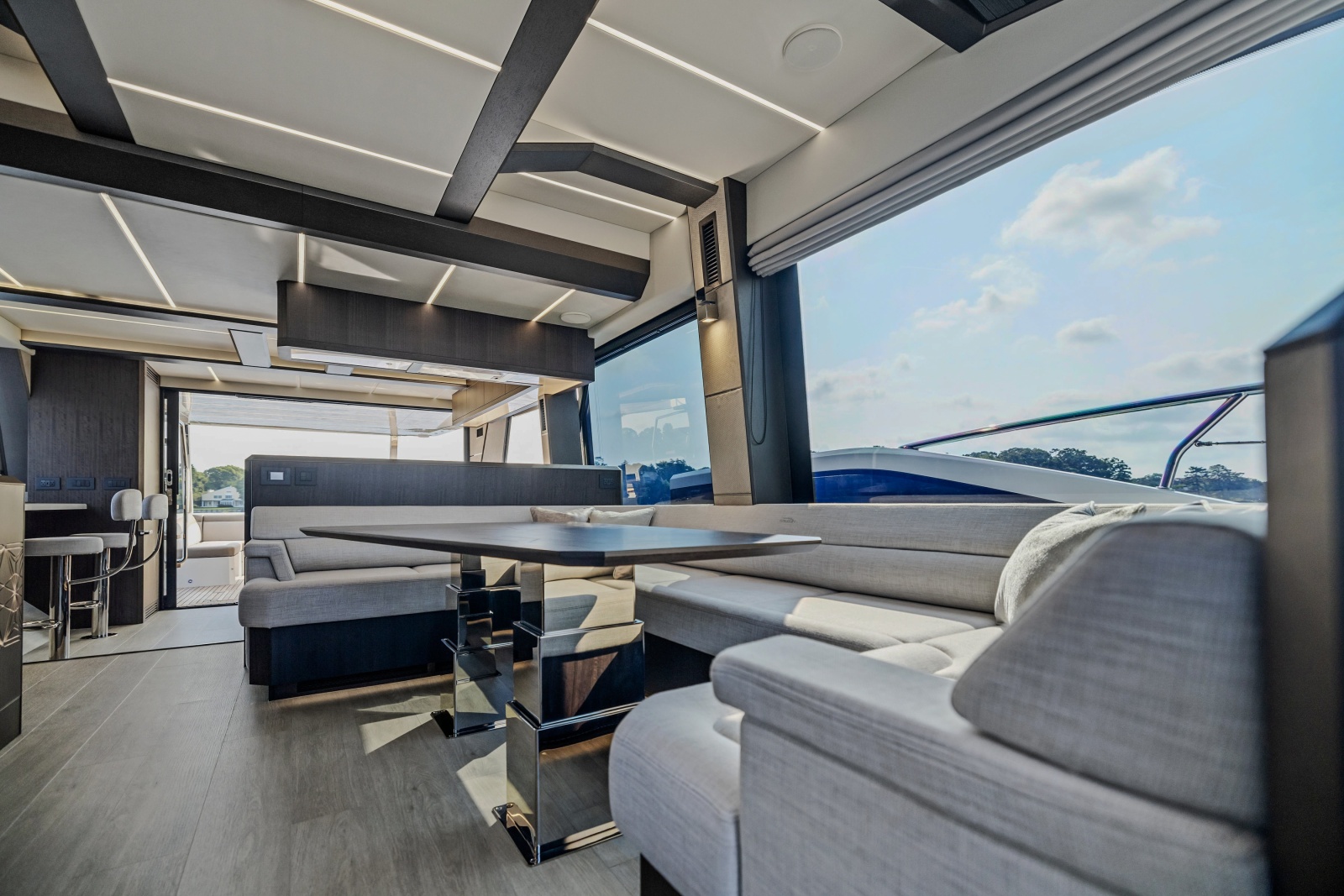 2024 Galeon 640