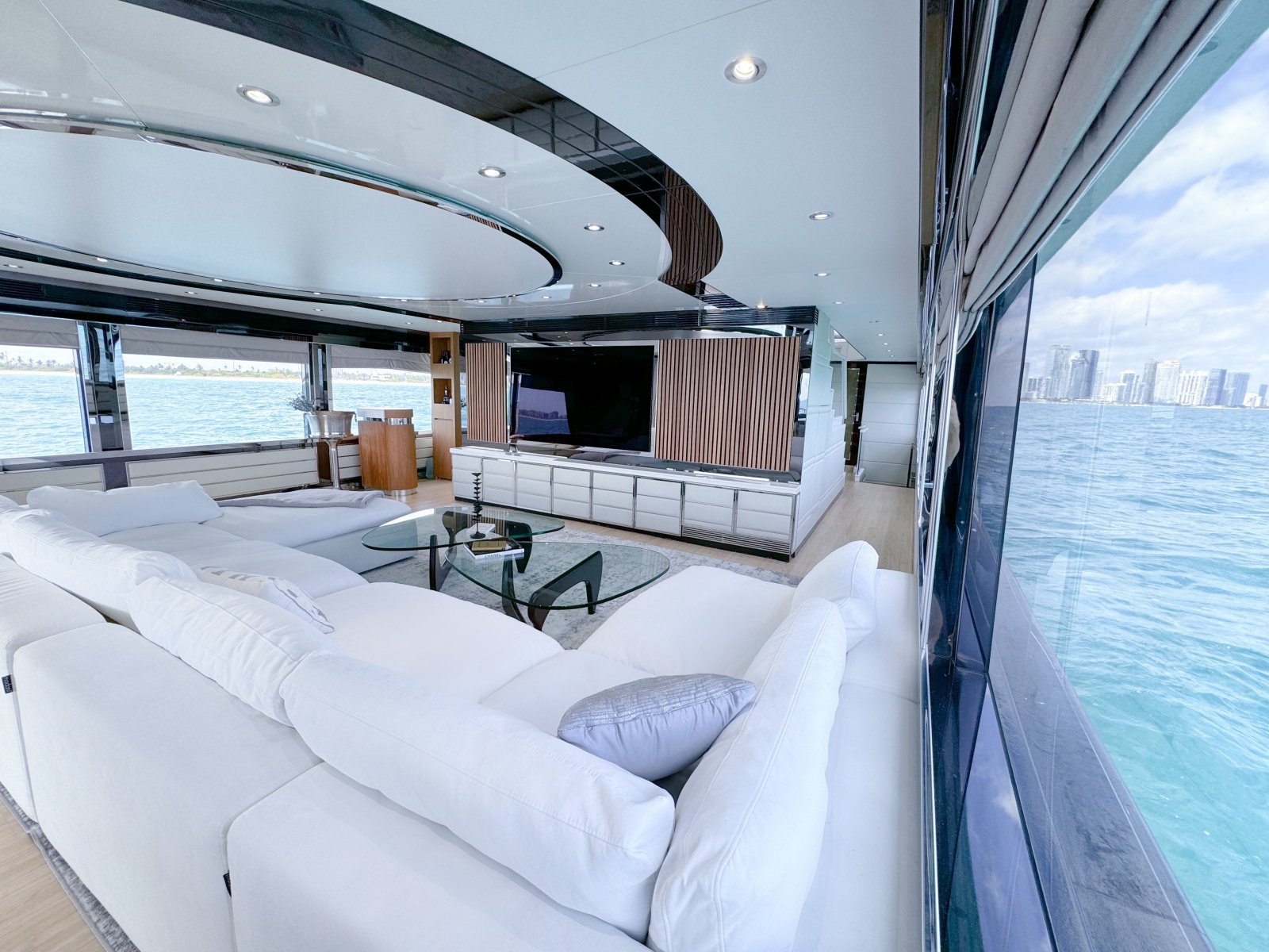 2024 Privilege 112 Custom
