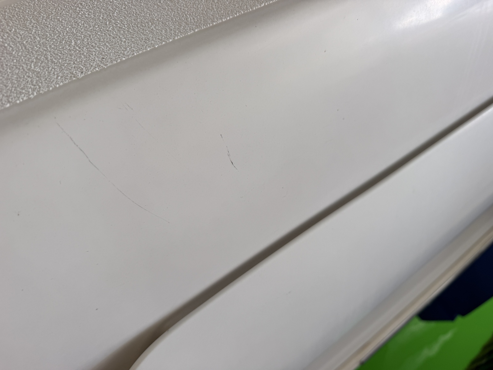 1996 Carver 310 Mid Cabin Express