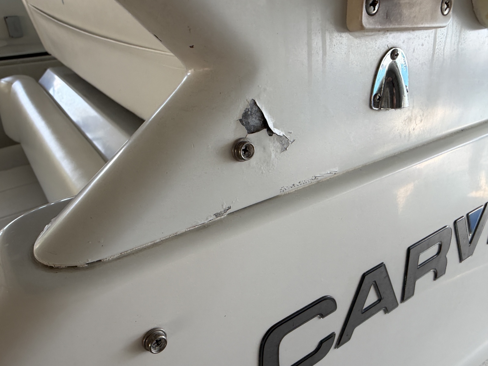 1996 Carver 310 Mid Cabin Express