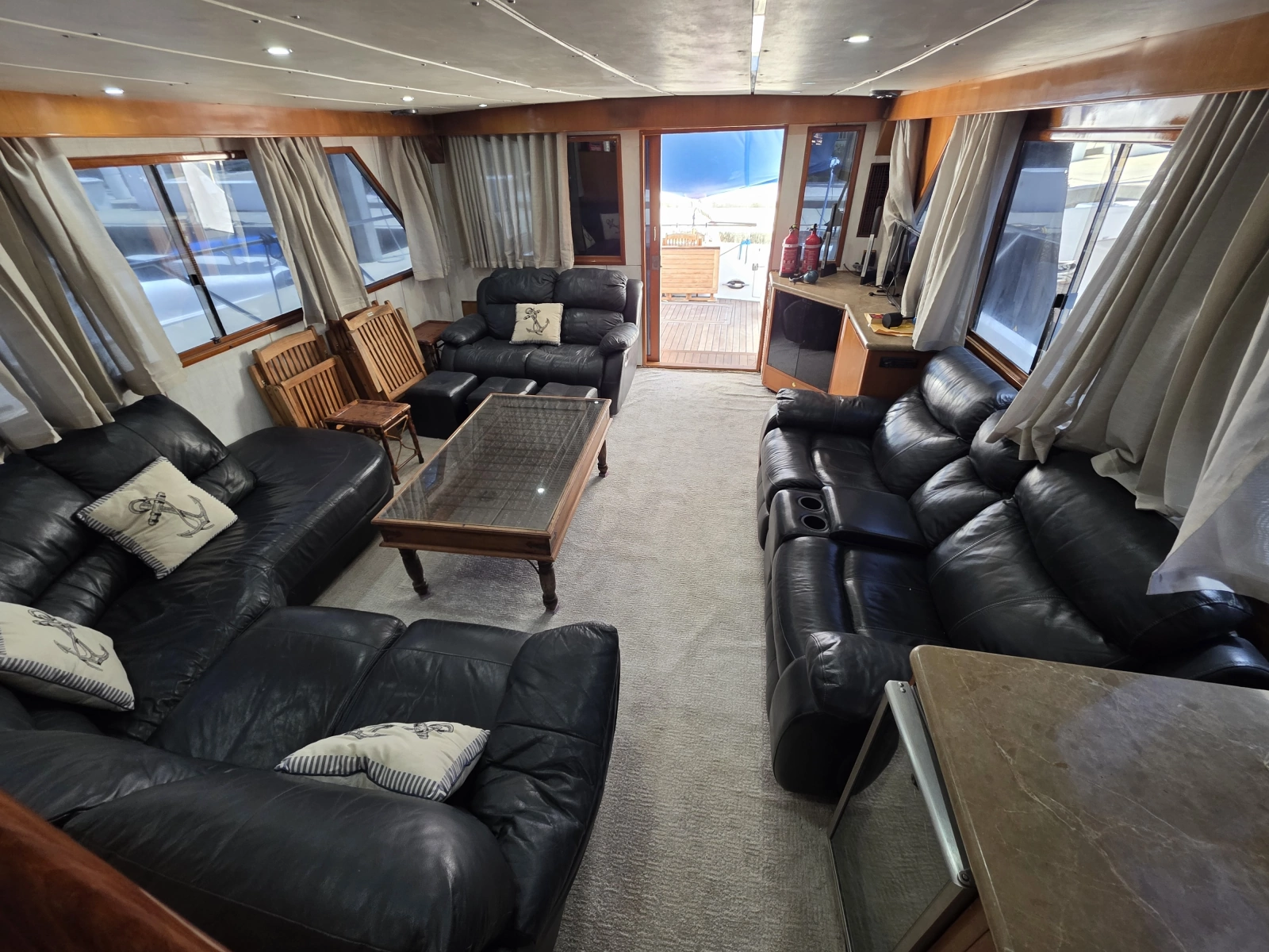 2000 Ocean Alexander 60 Trawler
