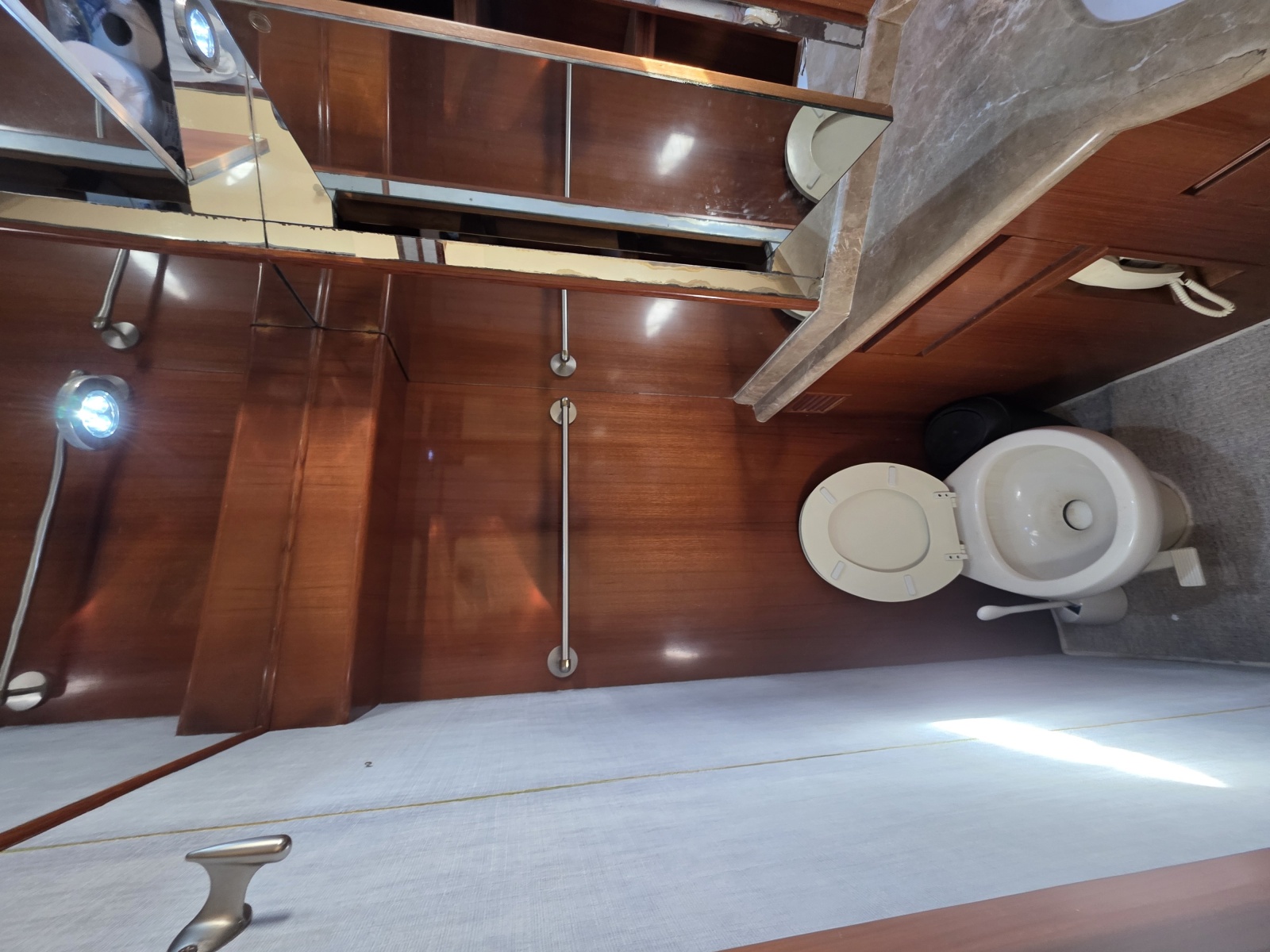 2000 Ocean Alexander 60 Trawler