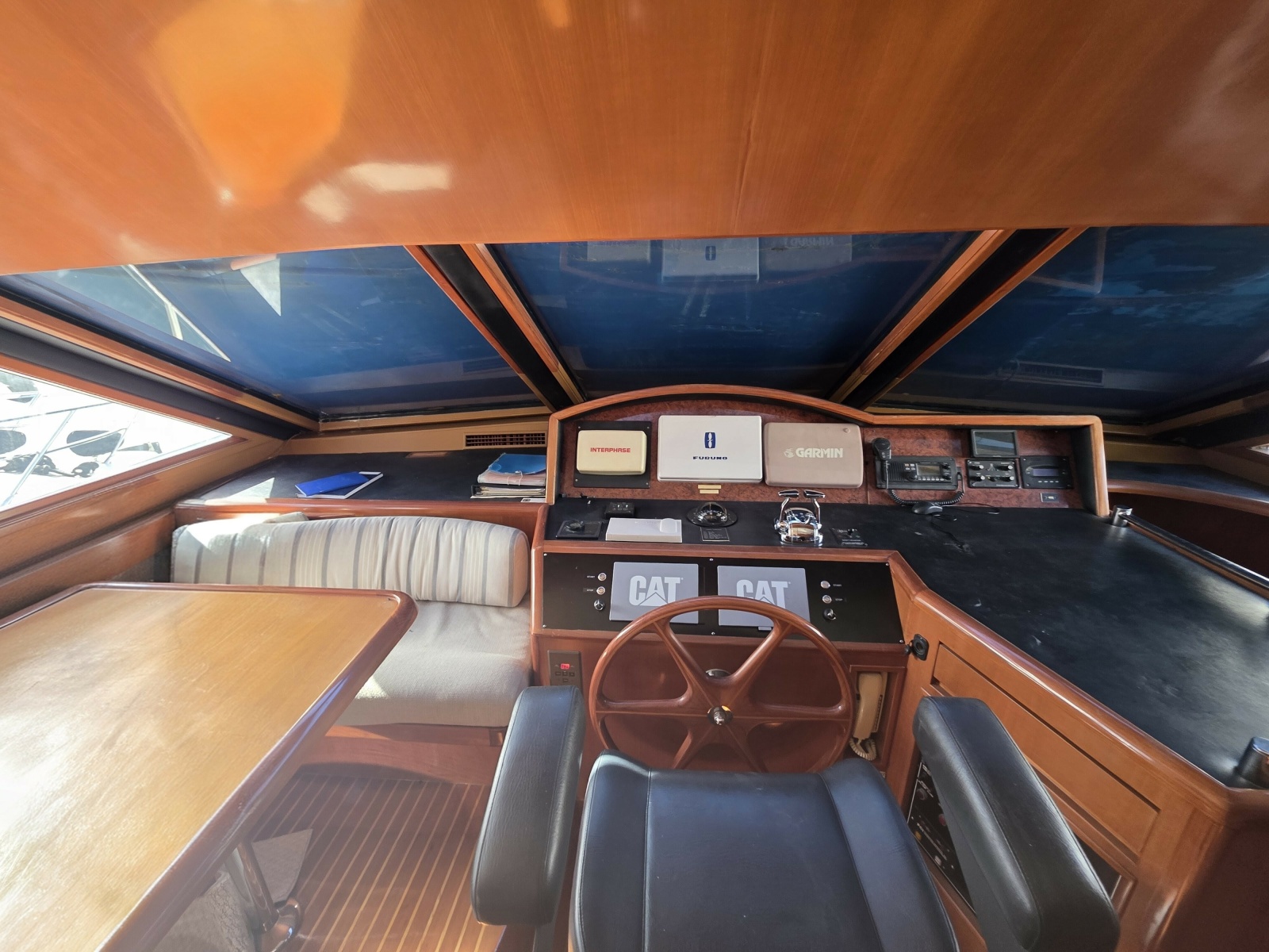 2000 Ocean Alexander 60 Trawler