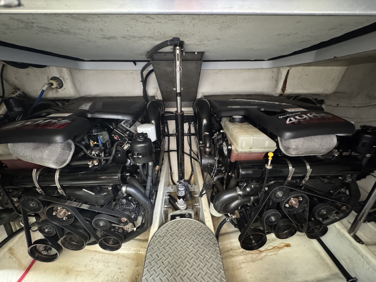 2004 Formula 37 PC