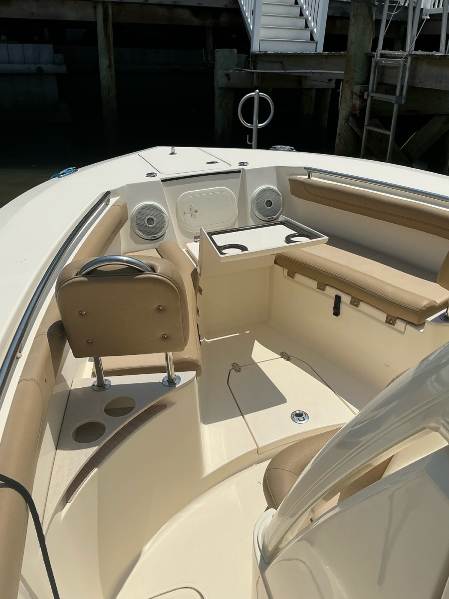2018 Scout 255 LXf