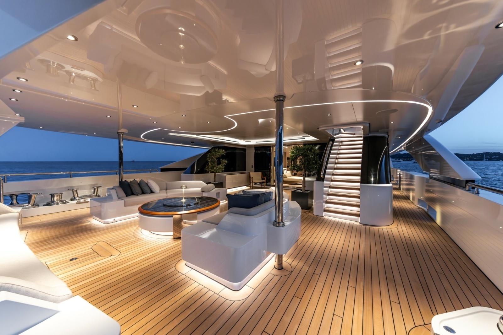 Main Deck Aft