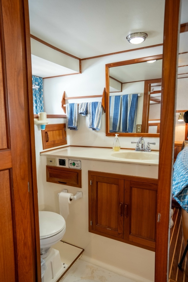 1988 DeFever 53 Performance Offshore Cruiser