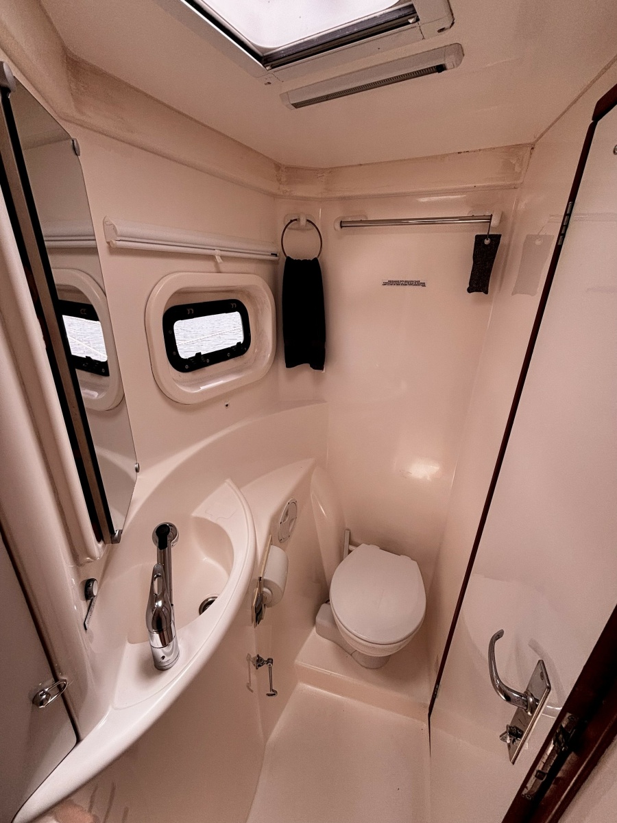 2012 Leopard 44