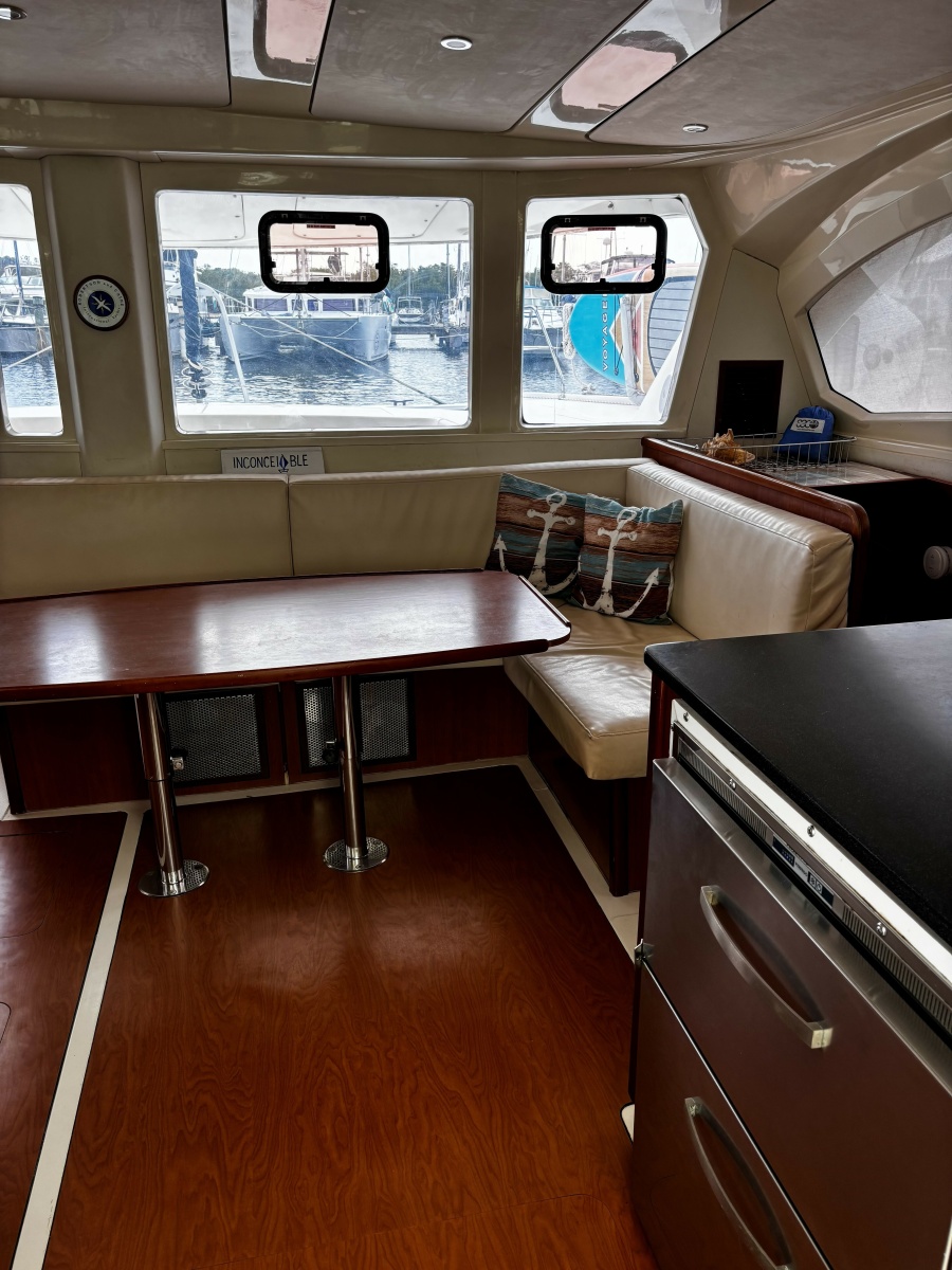 2012 Leopard 44
