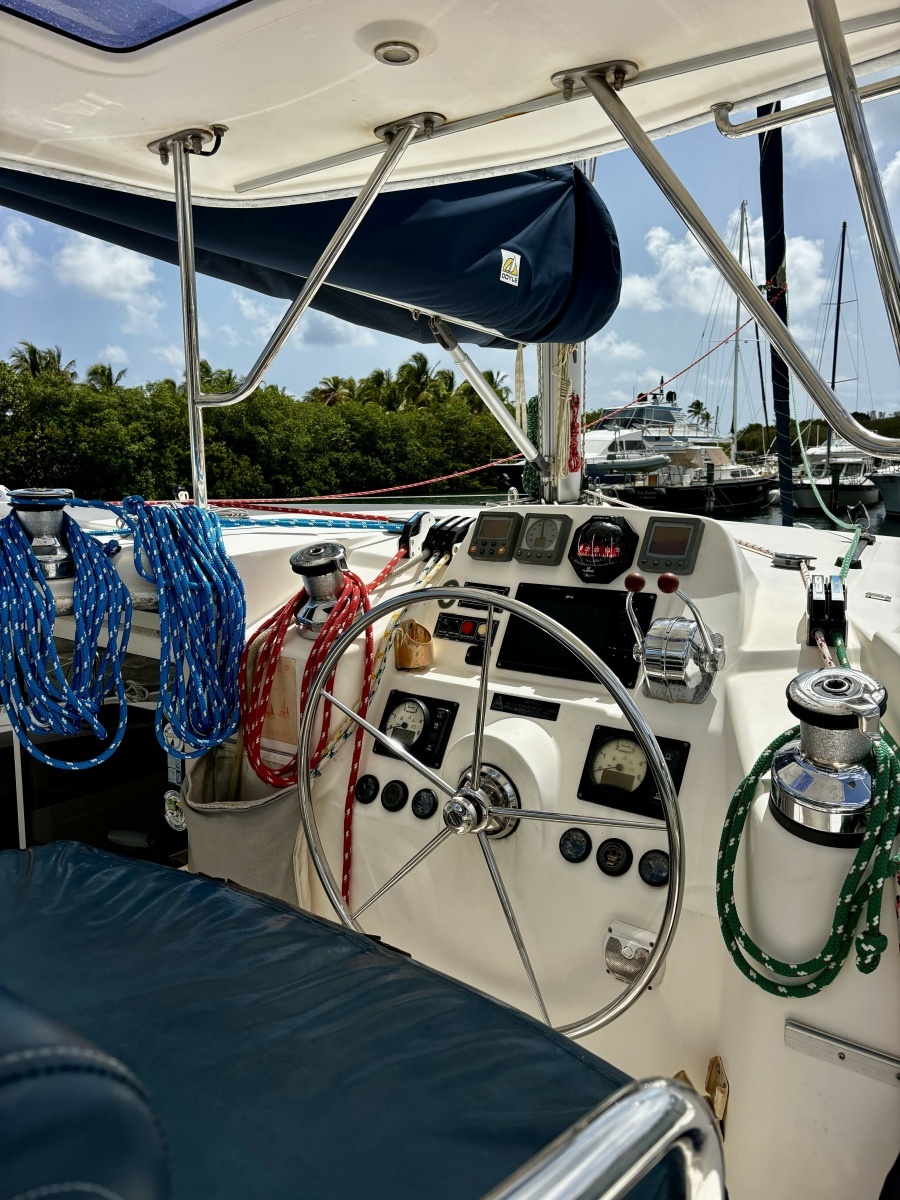 2012 Leopard 44