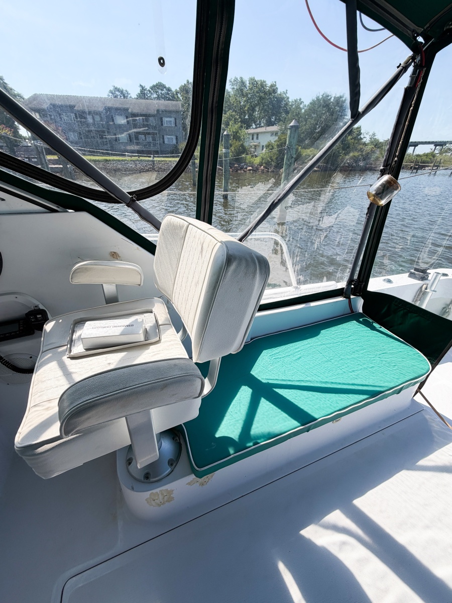 2000 Mainship Pilot 30