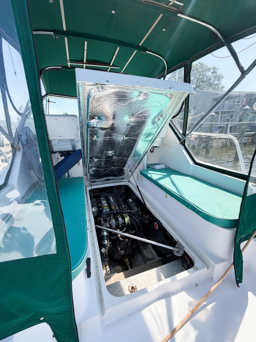 2000 Mainship Pilot 30