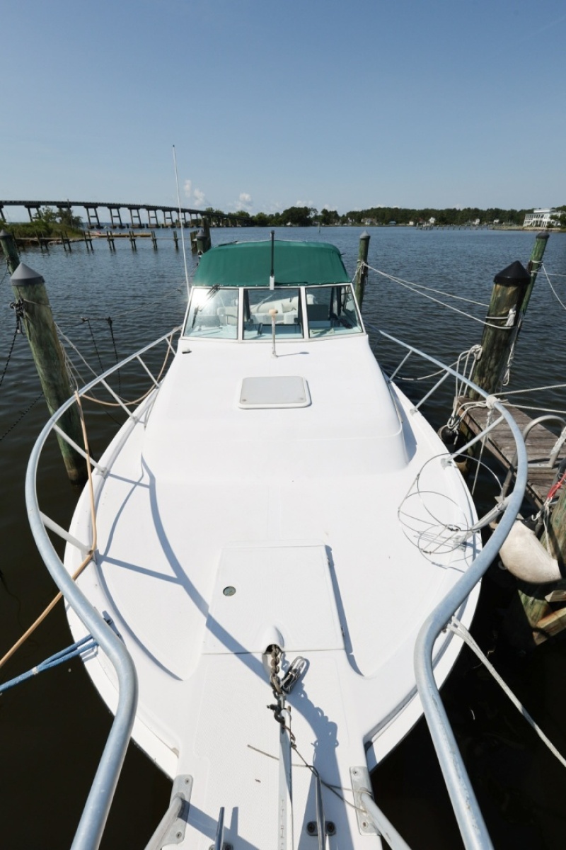 2000 Mainship Pilot 30
