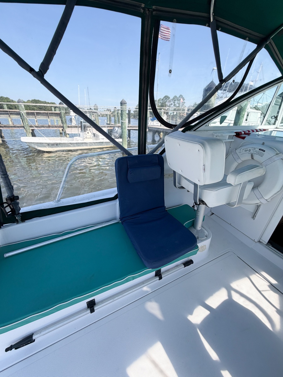 2000 Mainship Pilot 30