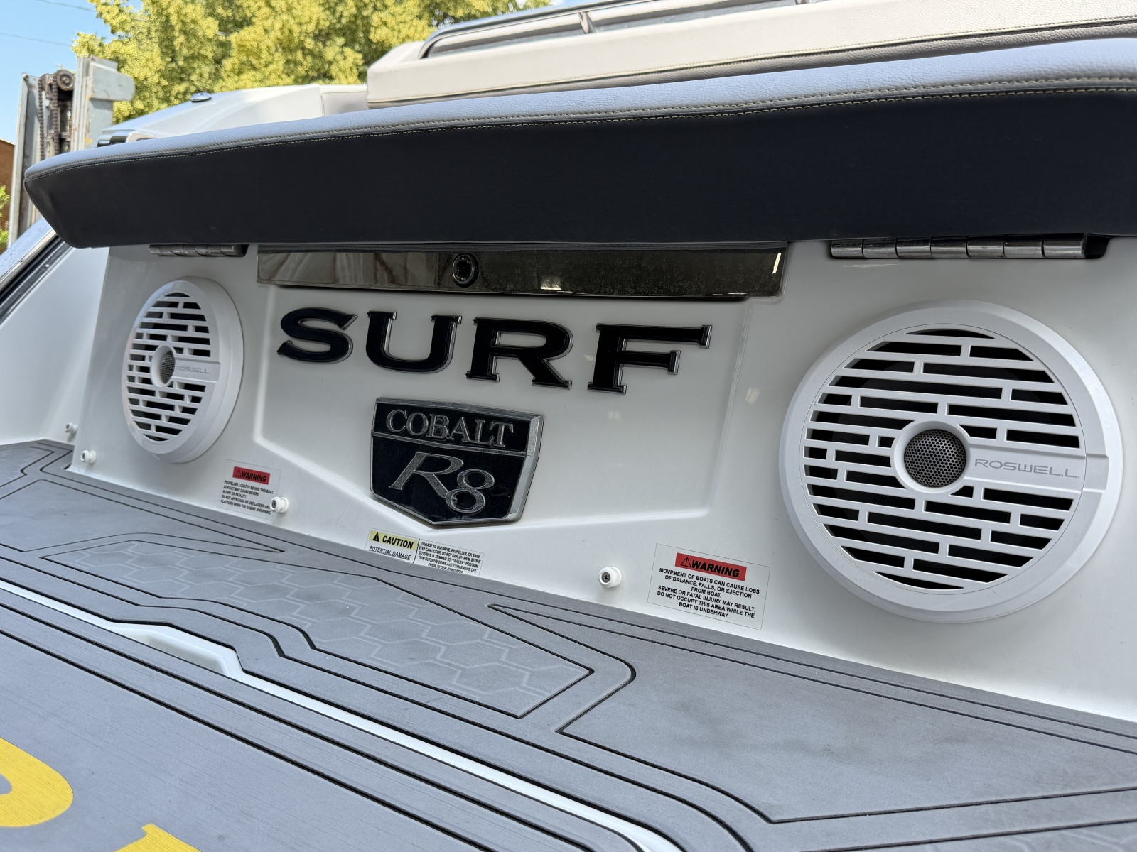 2021 Cobalt R8 Surf
