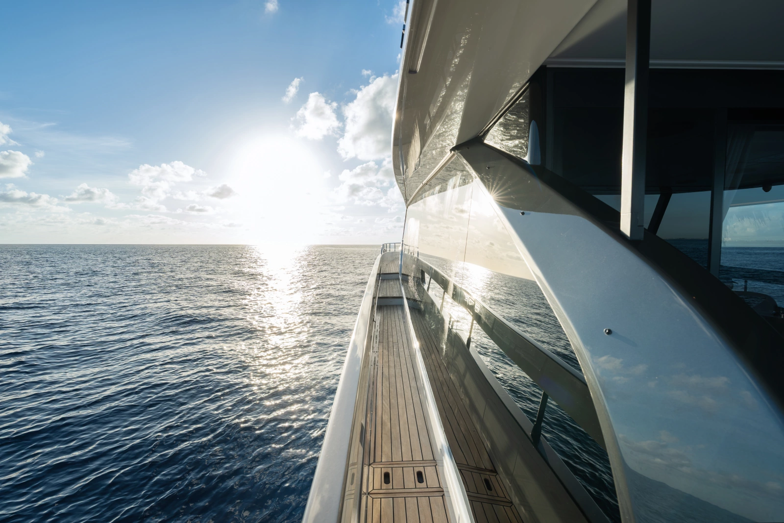 82ft Azimut Yacht For Sale