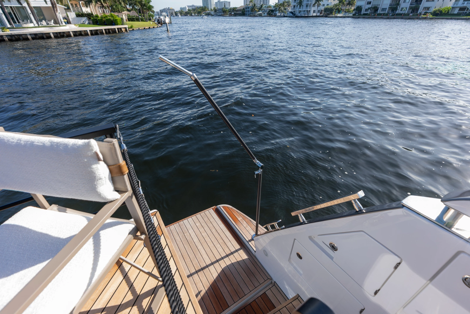 82ft Azimut Yacht For Sale