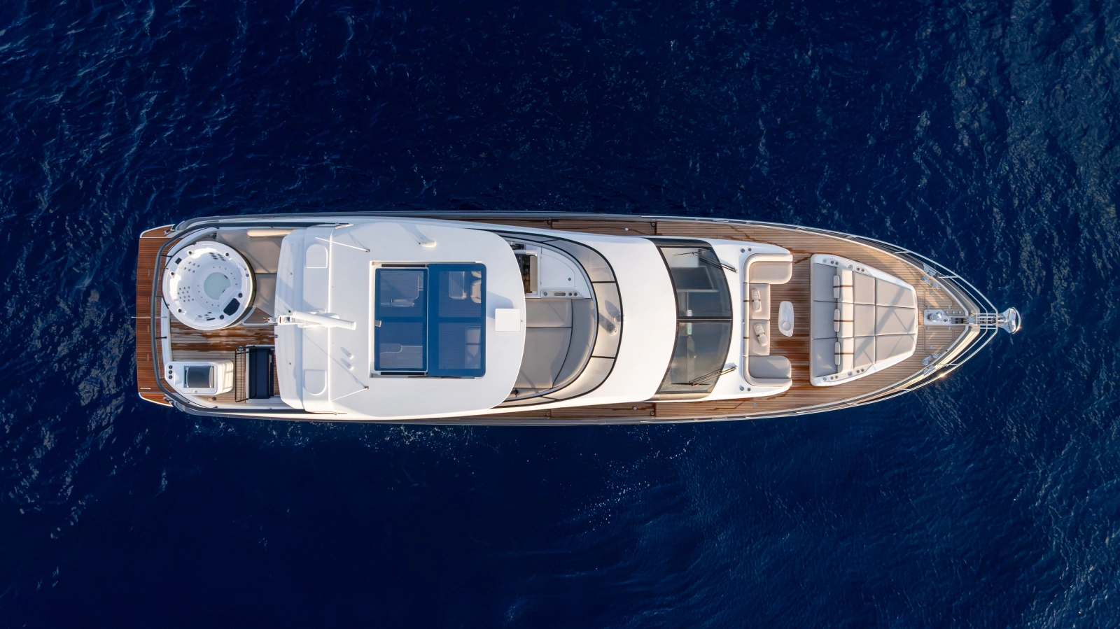 82ft Azimut Yacht For Sale