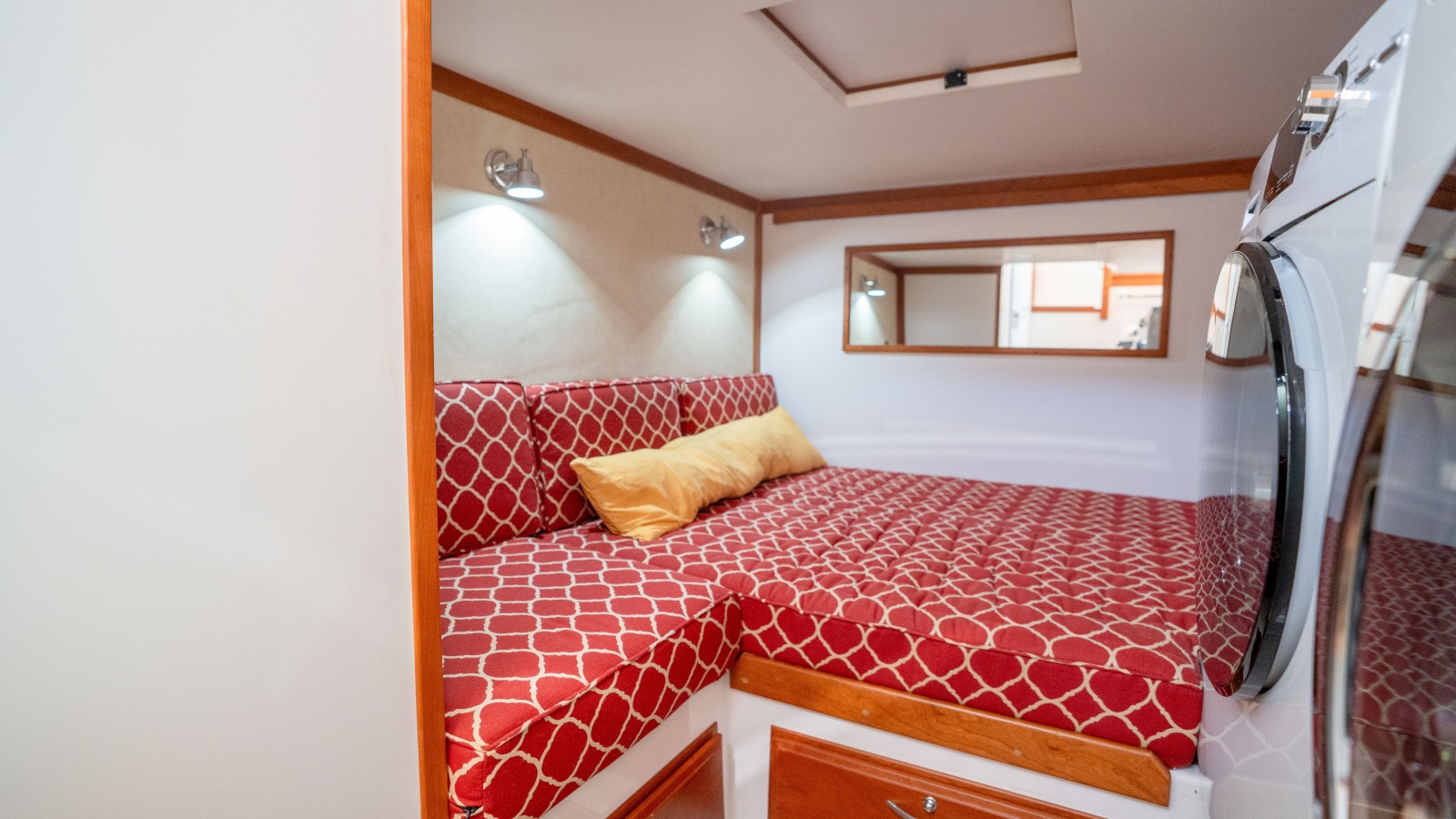 St. Bonaventure  Yacht Photos Pics 