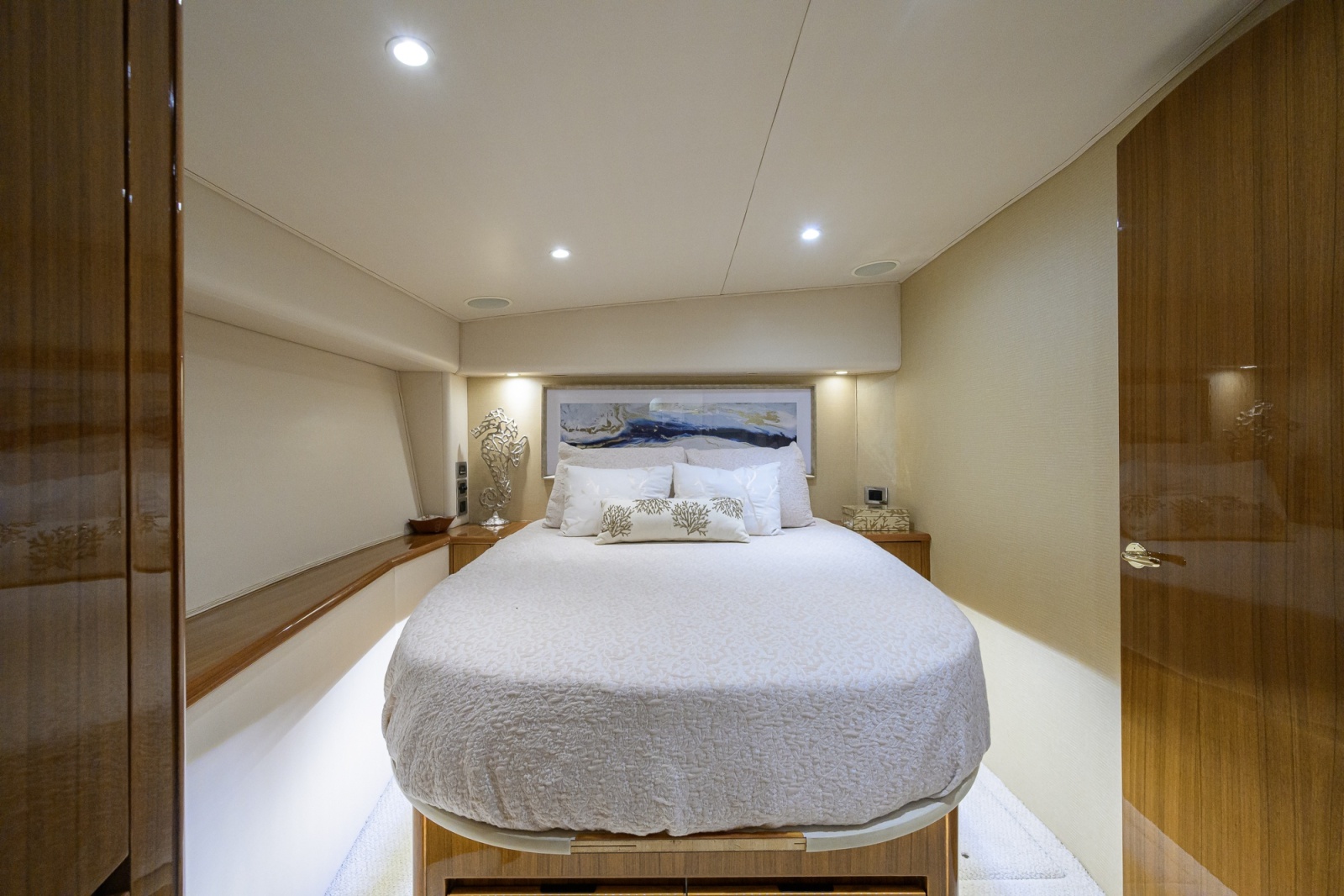 Viking 50 GETTIN' REEL - Master Stateroom