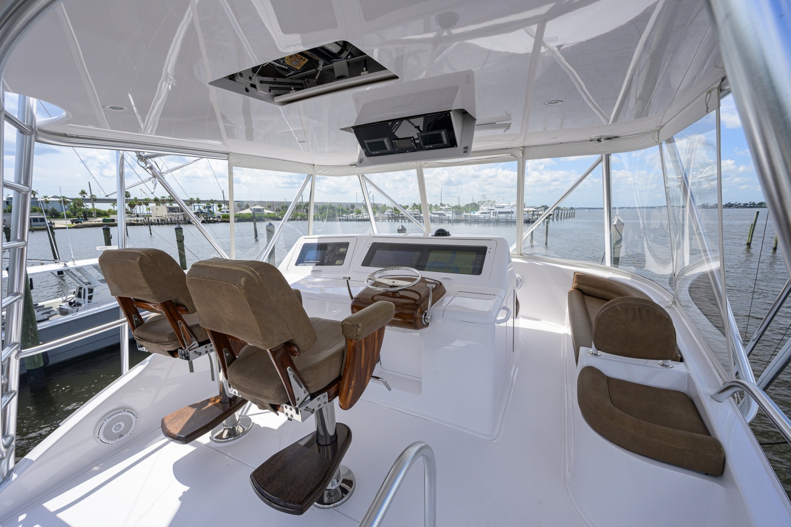 Viking 50 GETTIN' REEL - Flybridge