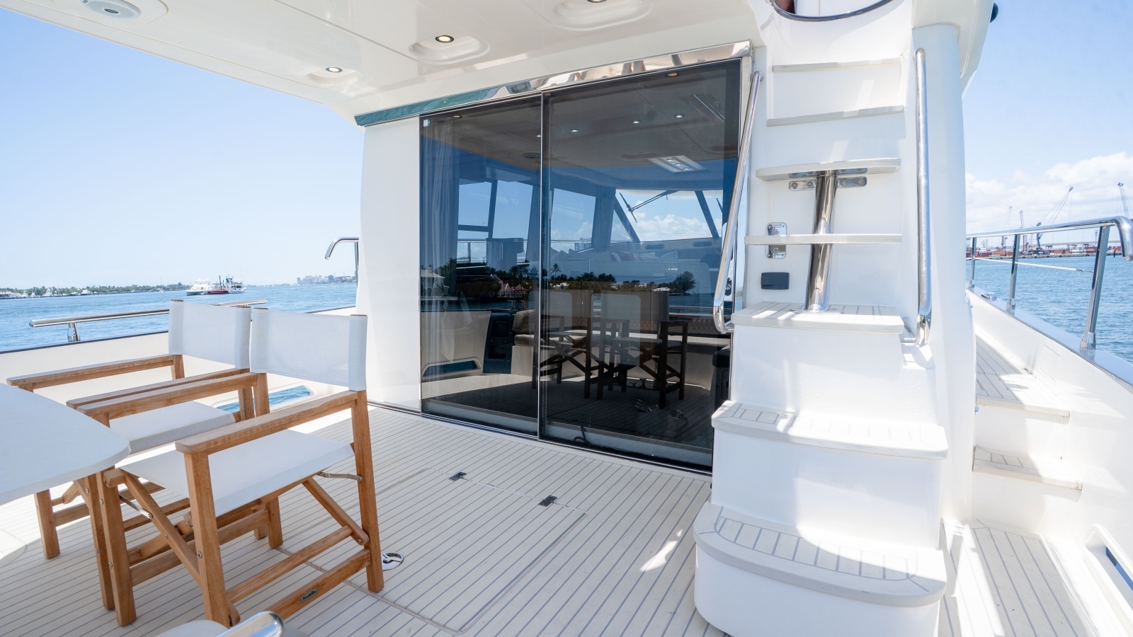 2012 Azimut Magellano 50