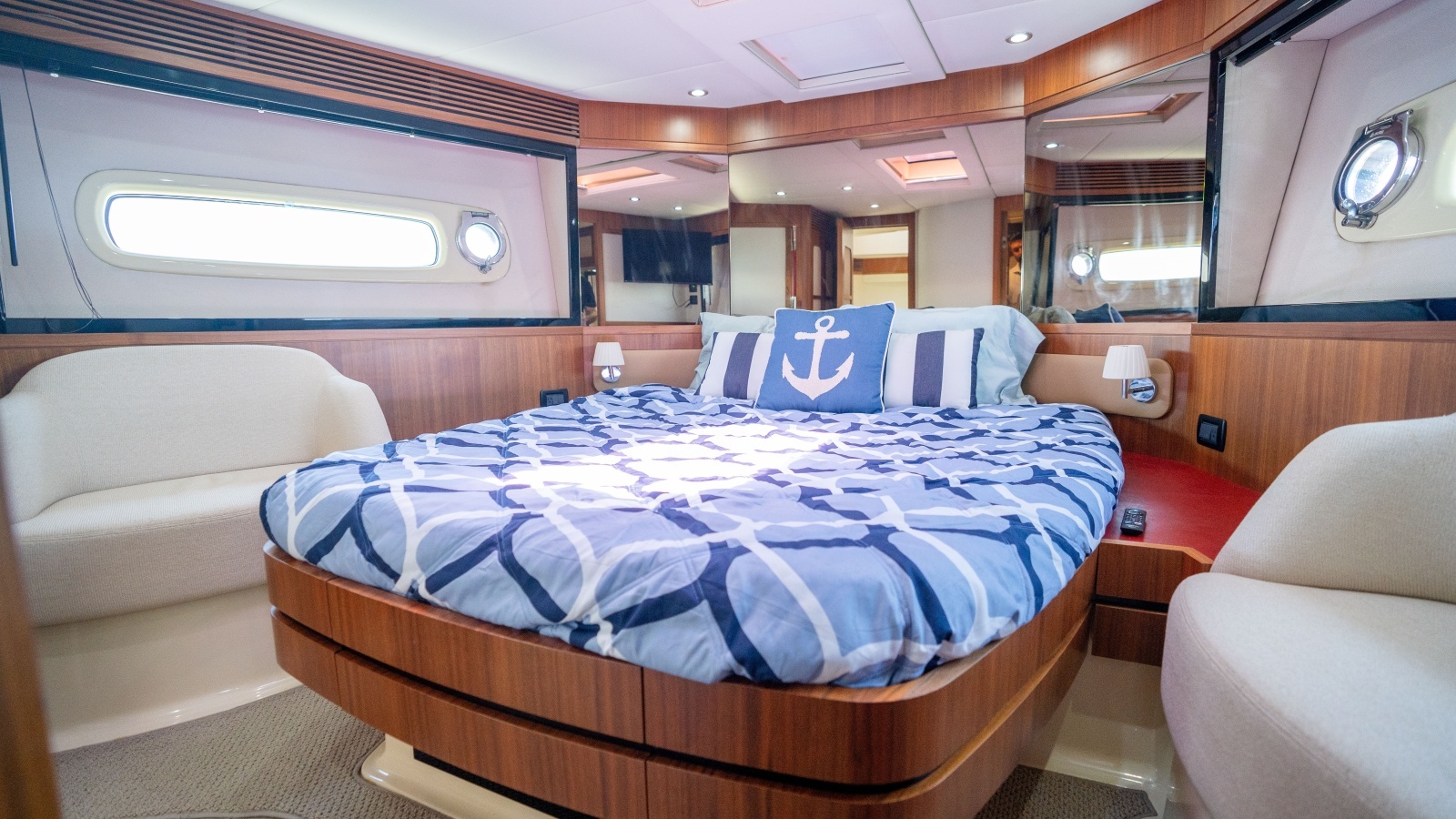 2012 Azimut Magellano 50