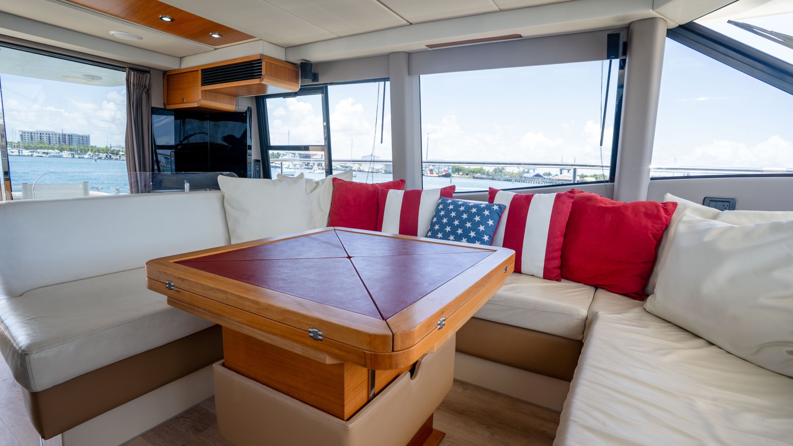 2012 Azimut Magellano 50