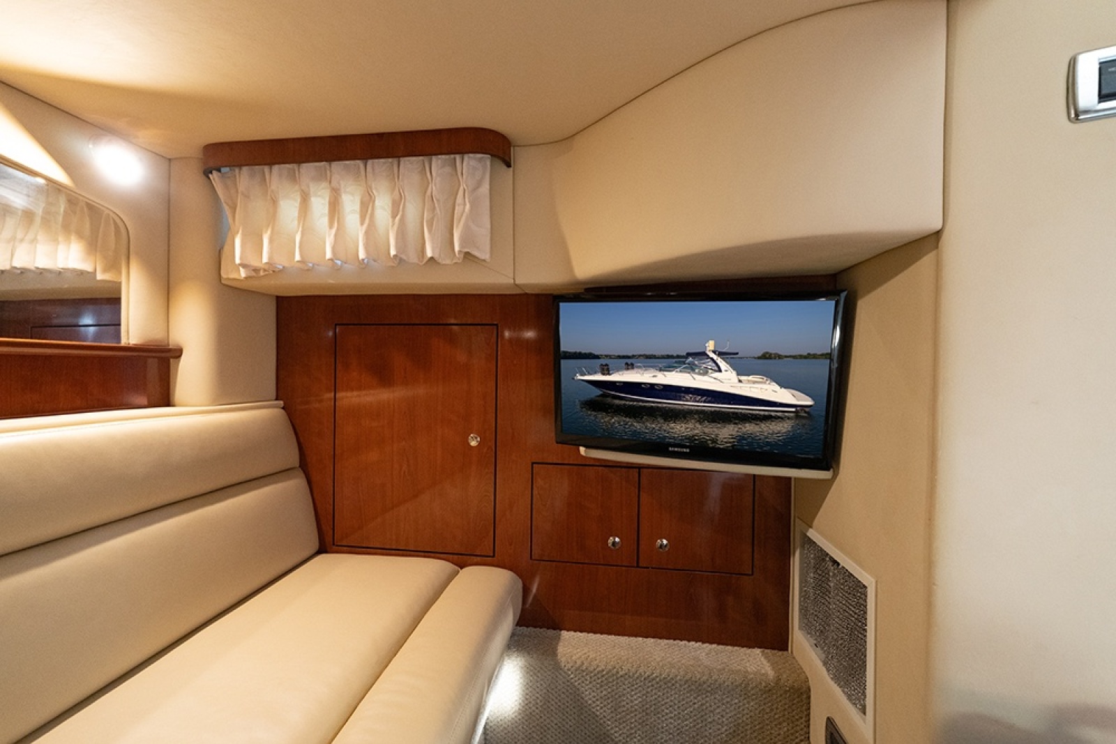 TV in the midcabin