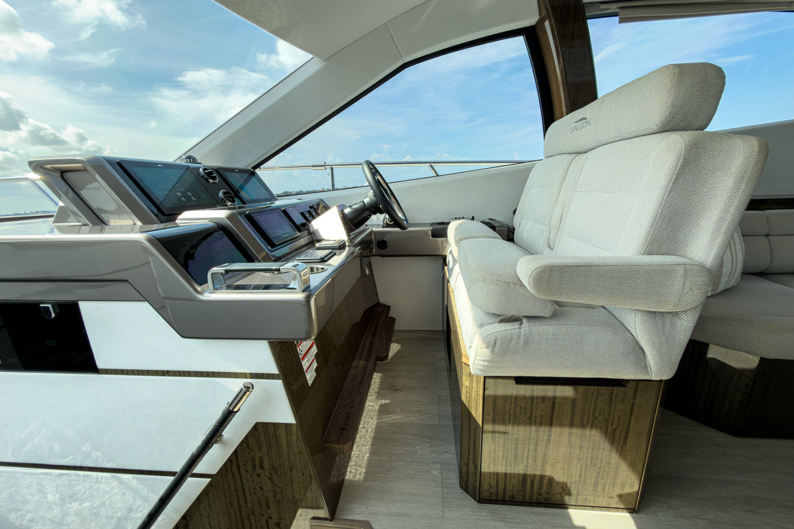 2022 Galeon 550 Fly