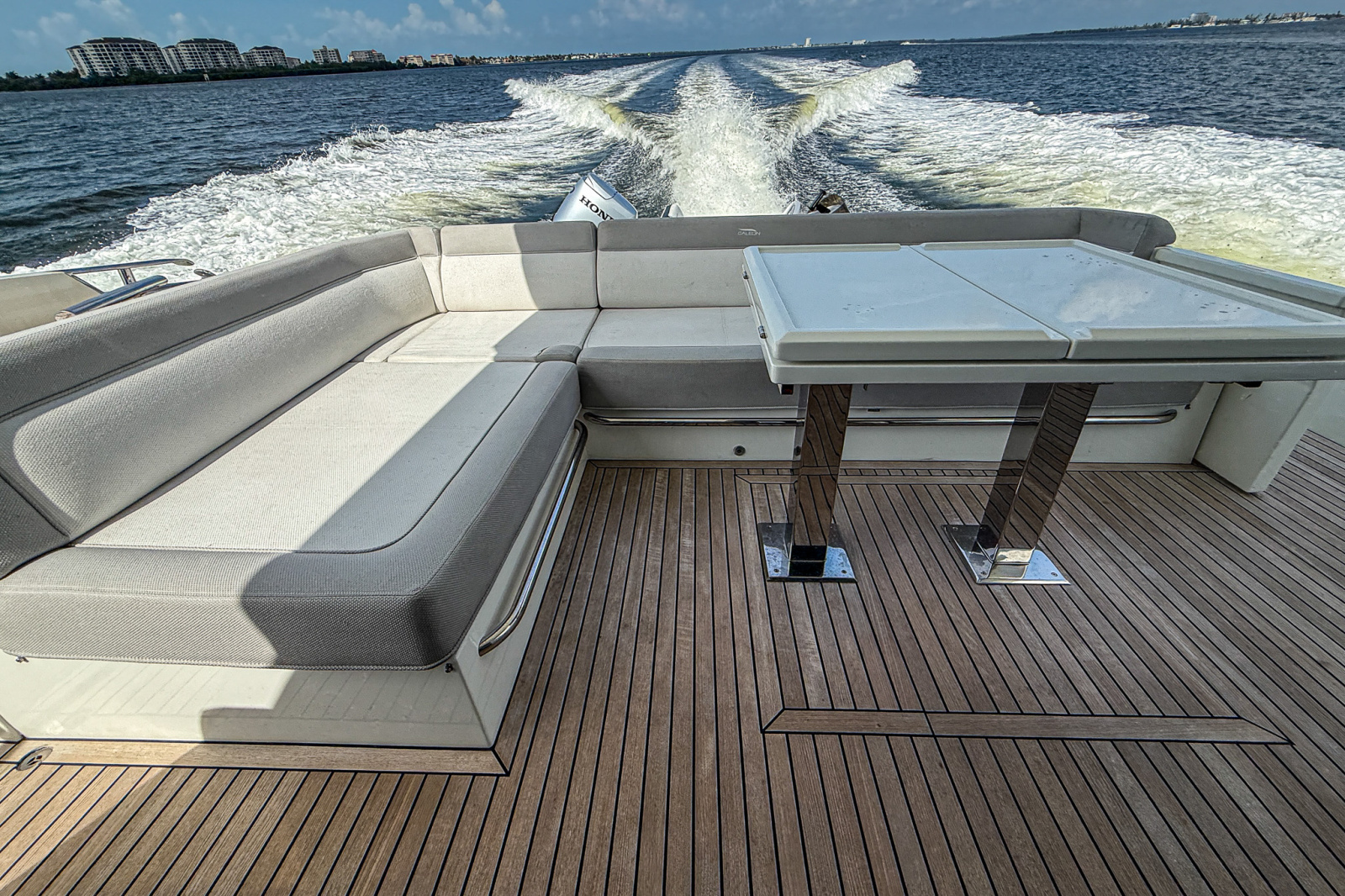 2022 Galeon 550 Fly