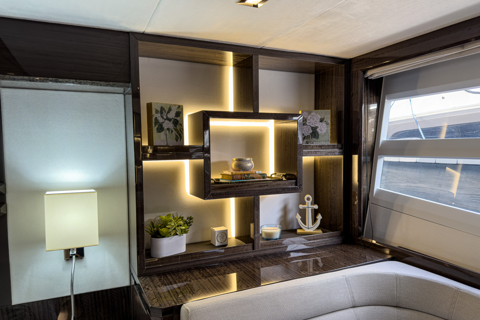 2022 Galeon 550 Fly