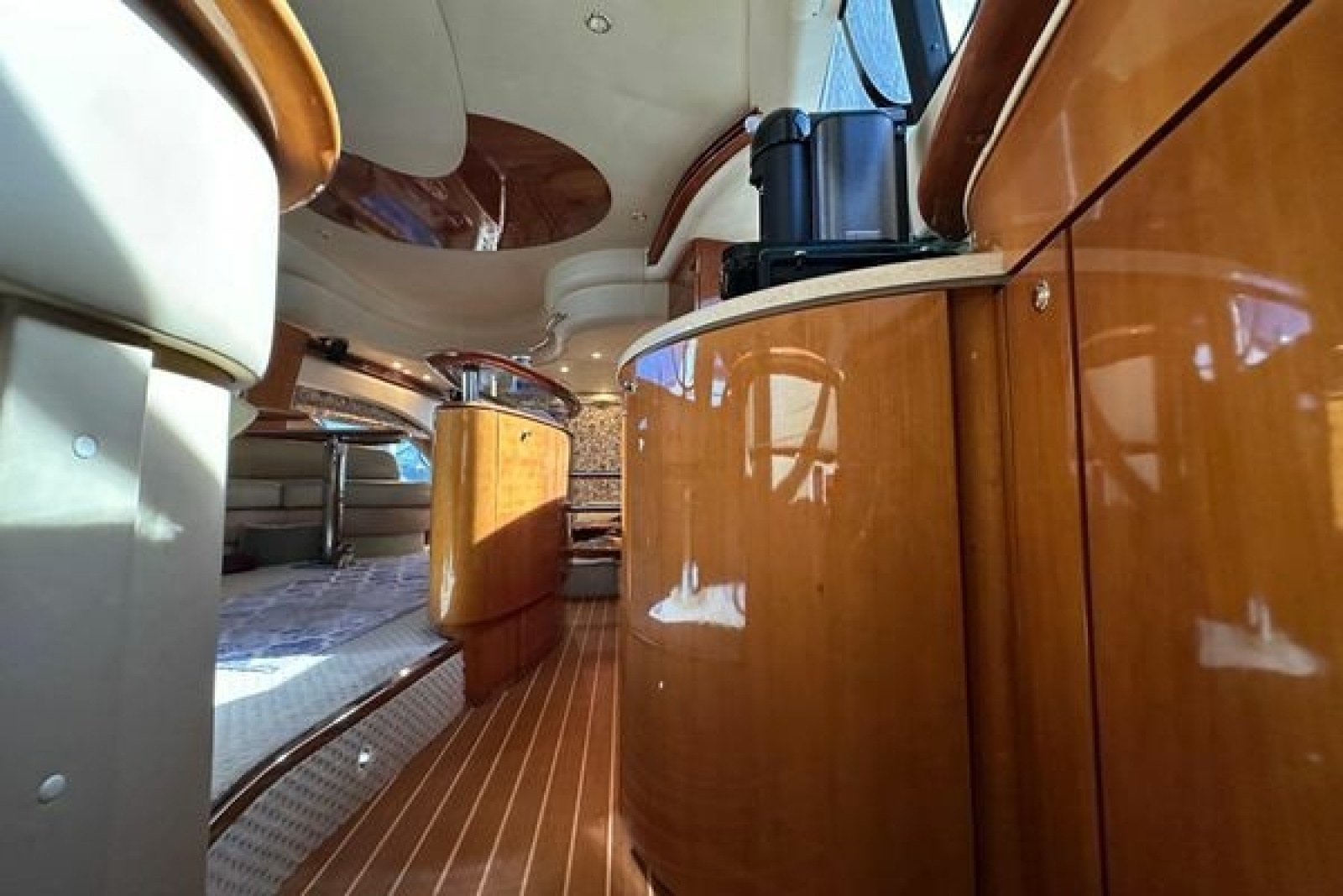 2004 Azimut 55E