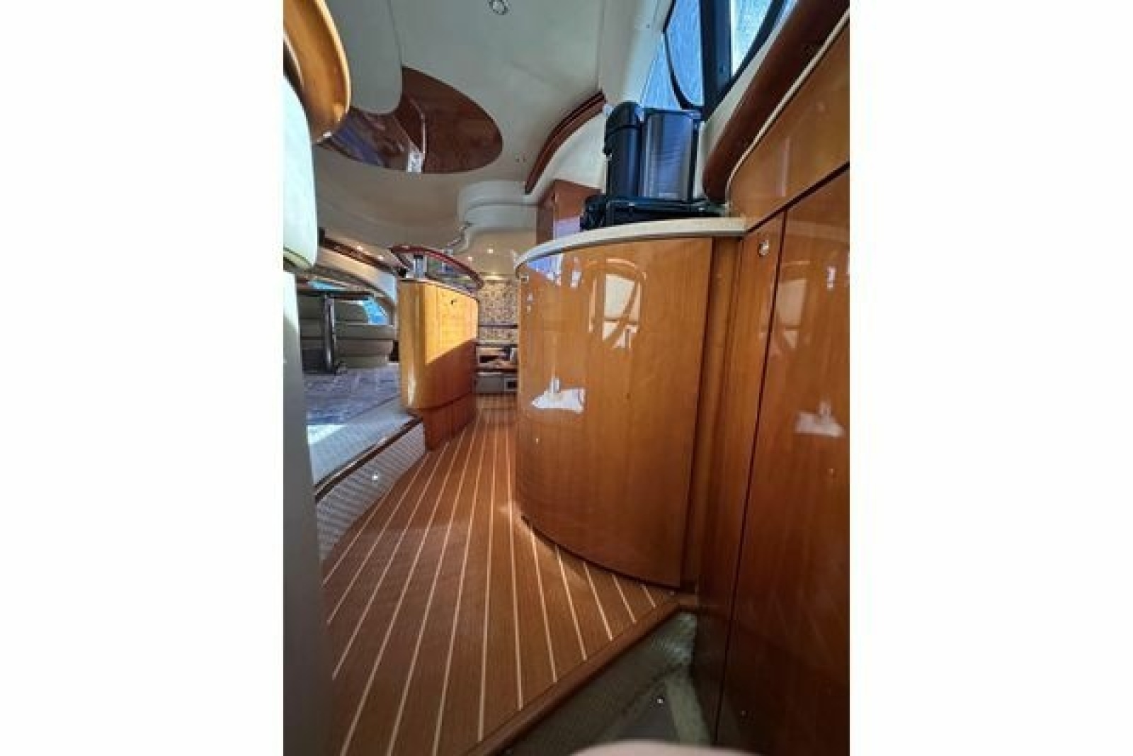 2004 Azimut 55E