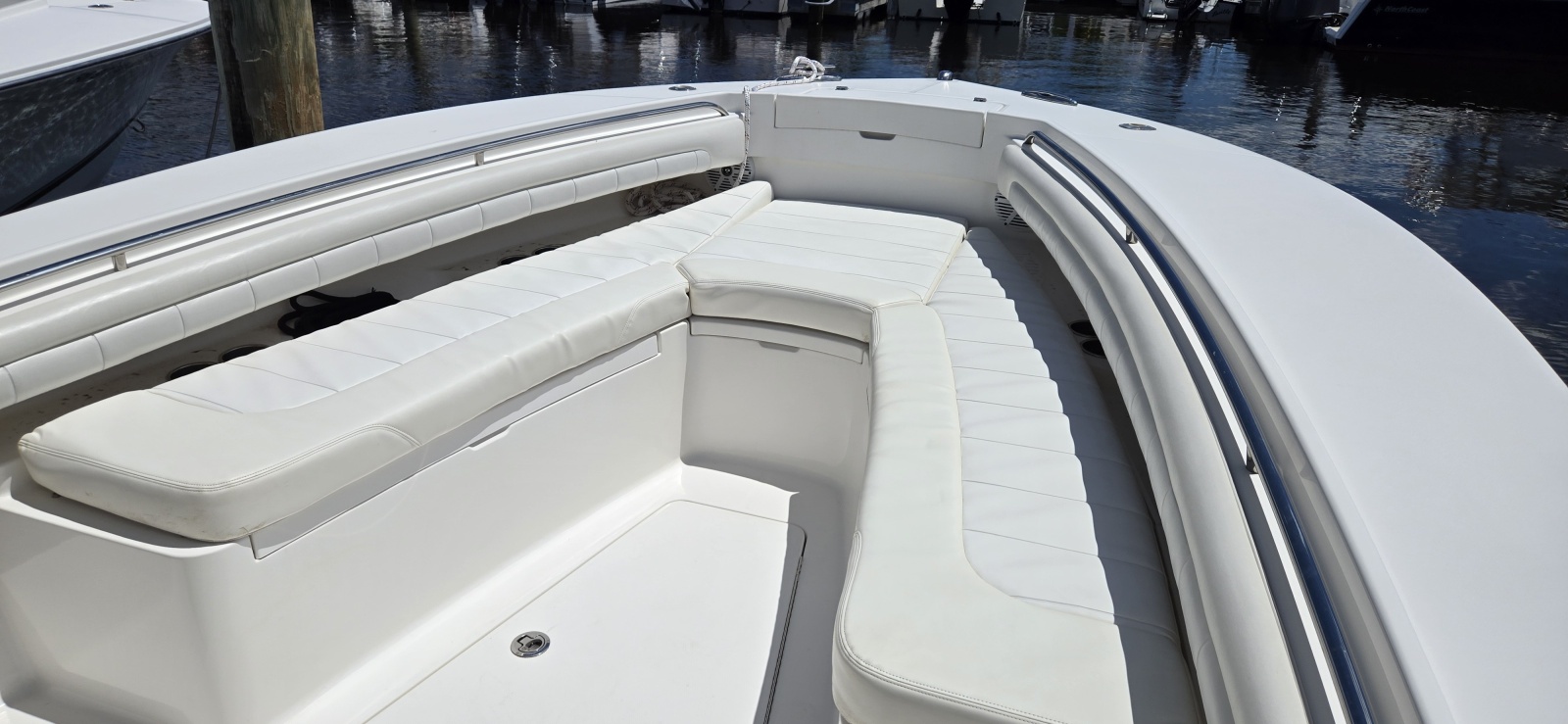 2018 Regulator 28 FS