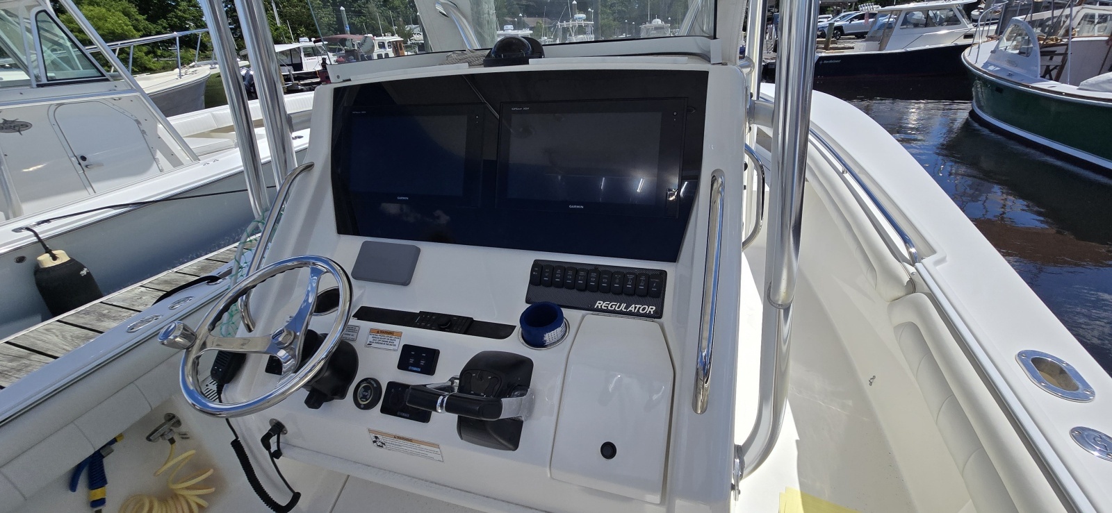 2018 Regulator 28 FS