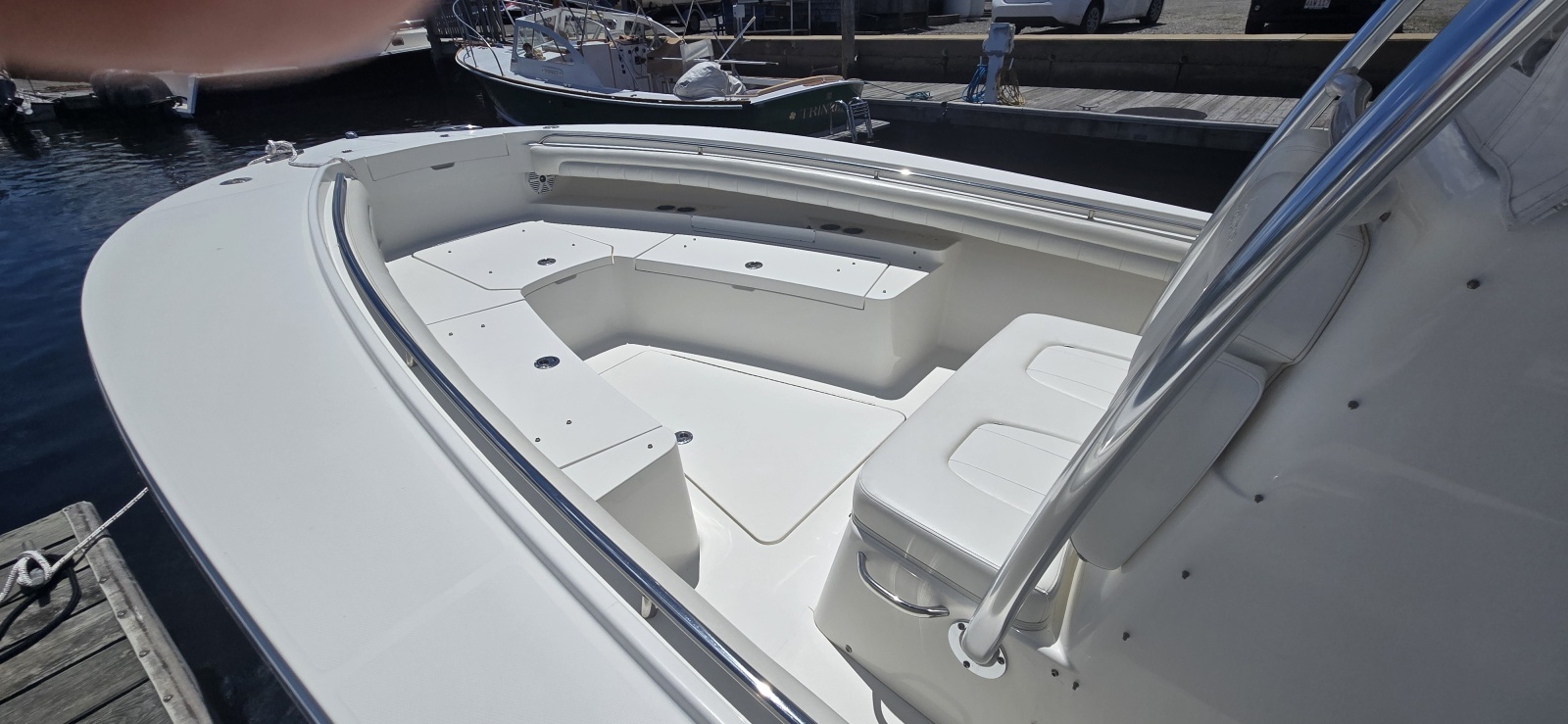 2018 Regulator 28 FS